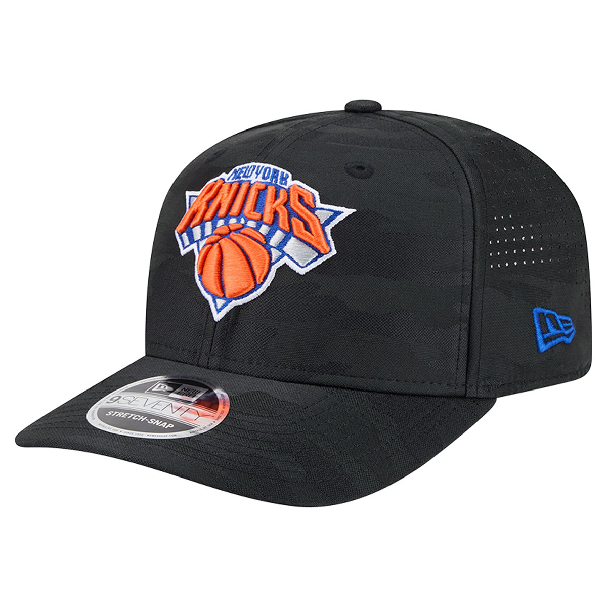 Men's New York Knicks New Era Black Camo 9SEVENTY Perforated Adjustable Hat