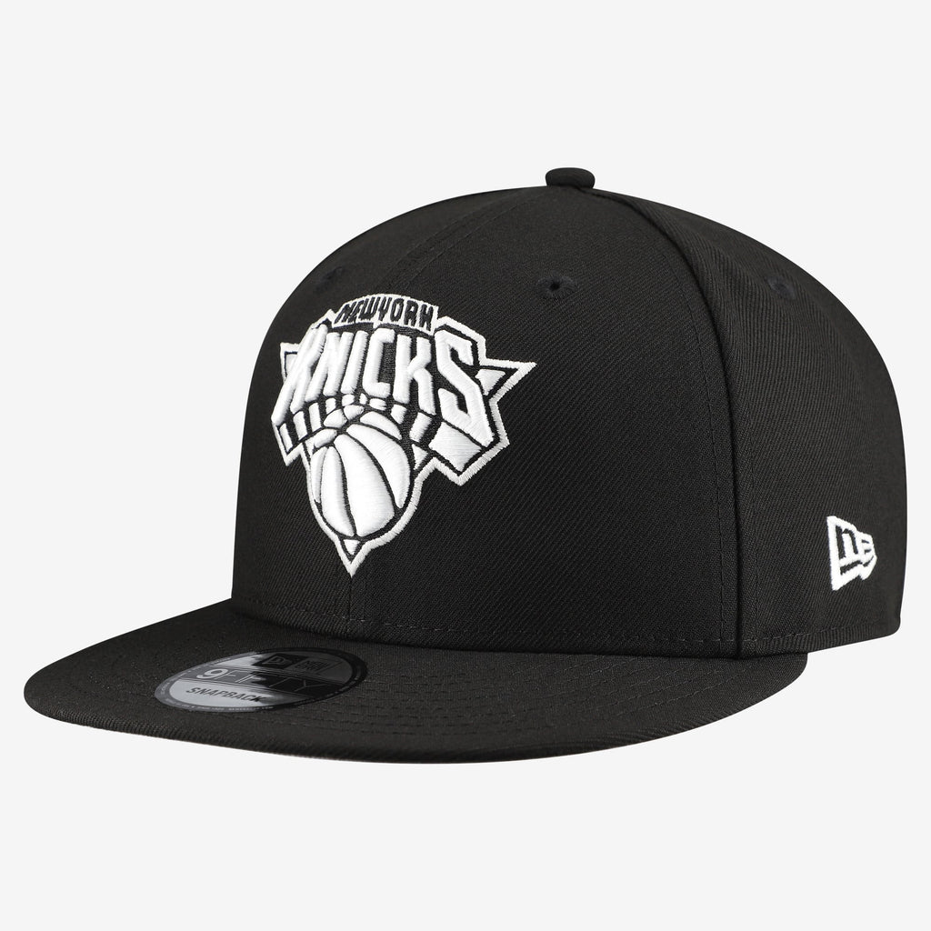 Men's New York Knicks  New Era Black Team 9FIFTY Snapback Hat